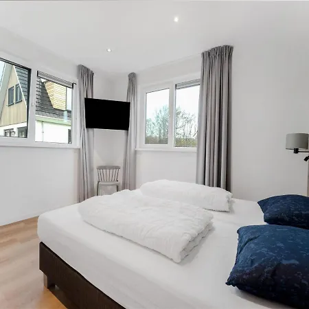 בית נופש In De Koog Near Forest *